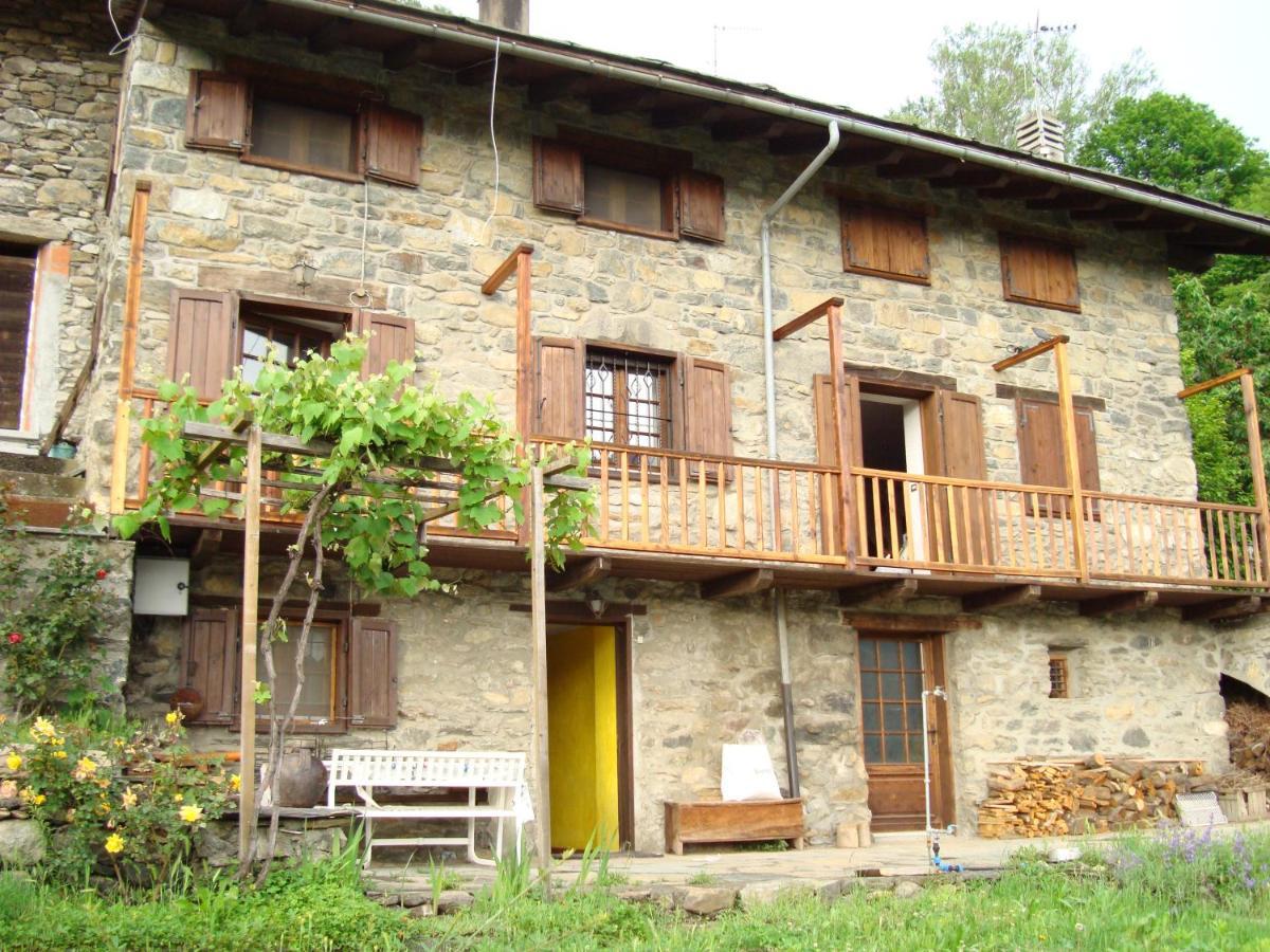 La Casa Di Martina Daire Saint-Vincent Dış mekan fotoğraf